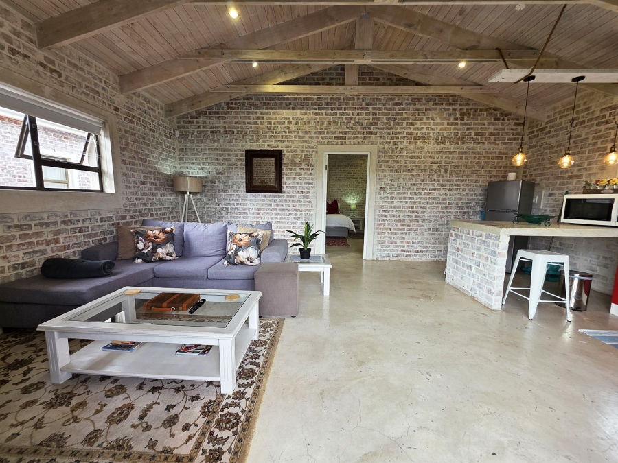 5 Bedroom Property for Sale in Middedorp Western Cape